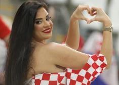 FOTO: Pasaules kausa seksīgākā līdzjutēja izskaidro Horvātijas neveiksmi un sagādā īpašu balvu saviem sekotājiem