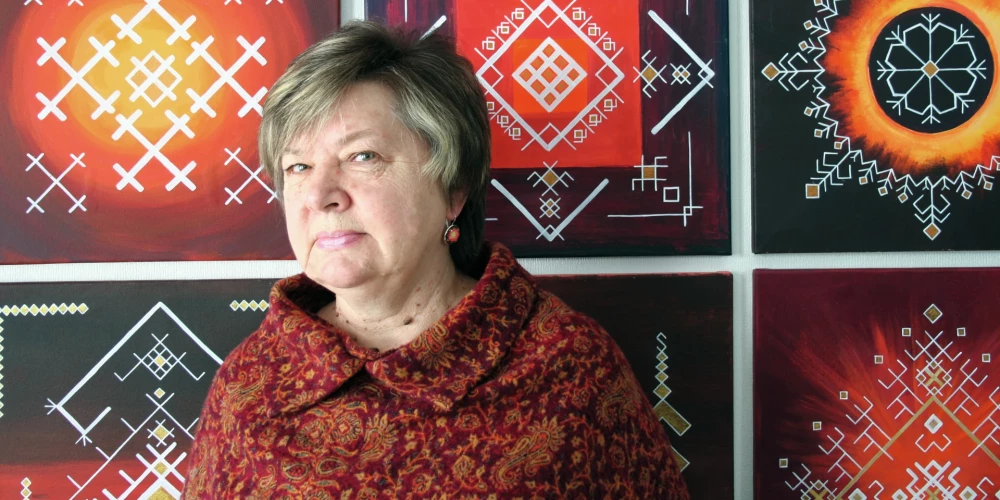 Zintniece Brigita Ektermane pārzina latviešu spēka zīmes: "Ir vāja nauda, vidēji stipra un stipra nauda"