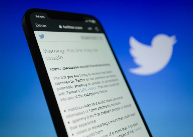 Masks paziņo par "Twitter" apturēto žurnālistu kontu atjaunošanu