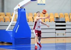 Meiers un Raimo ar "Kalev"/"Cramo" uzvar Igaunijas kausā basketbolā