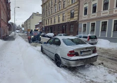 Полиция призывает водителей проявить понимание и своевременно перемещать свои транспортные средства.