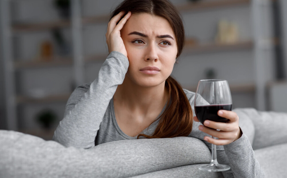 Pēc vīna glāzes sāp galva? Lūk, par ko tas signalizē