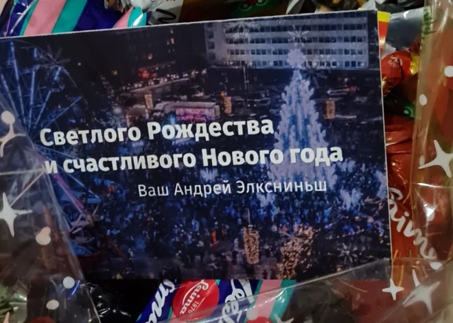 Vecāki neizpratnē: Daugavpils mērs Elksniņš latviešu bērndārzniekus Ziemassvētkos sveic krievu valodā