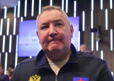 Apšaudē Doneckā ievainots bijušais "Roskosmos" vadītājs Rogozins