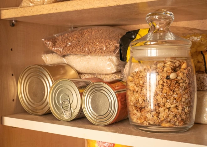 Как правильно хранить продукты, которые мы покупаем про запас