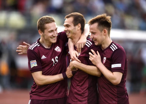 Latvijas futbola izlasei kāpums FIFA pasaules rangā