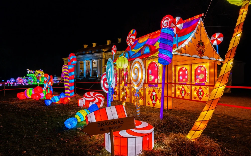 Durante le vacanze si svolgerà anche la festa delle lanterne nel maniero di Pakroja.  FOTO