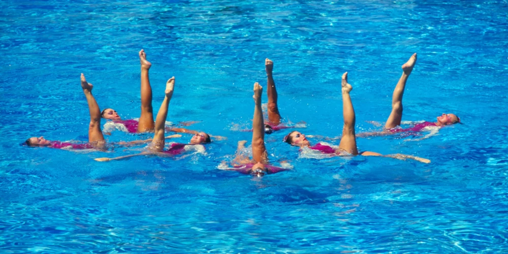 Olimpisko spēļu sinhronās peldēšanas sacensībās drīkstēs piedalīties arī vīrieši