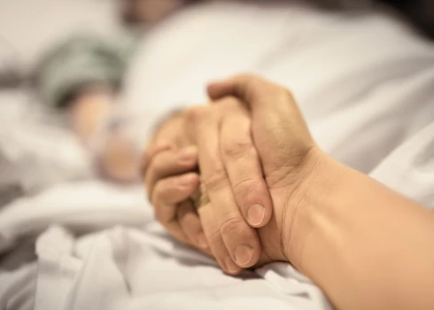 Ежегодно в Латвии умирает около 29 000 человек, из них только 10% - быстрой смертью.