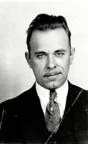 Džons Dilindžers.