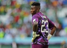 Kamerūnas izlases viens vadošajiem futbolistiem 26 gadu vecumā paziņo, ka neturpinās karjeru valstsvienībā
