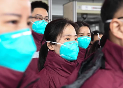 Bloomberg: в Китае за один день Covid-19 заразились 37 млн человек