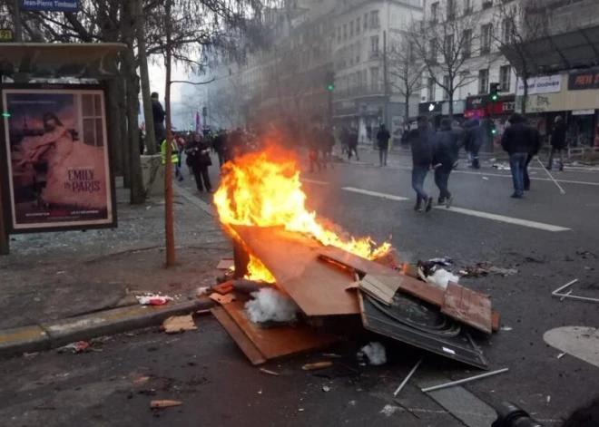 Parīzē izceļas kurdu un policijas sadursmes