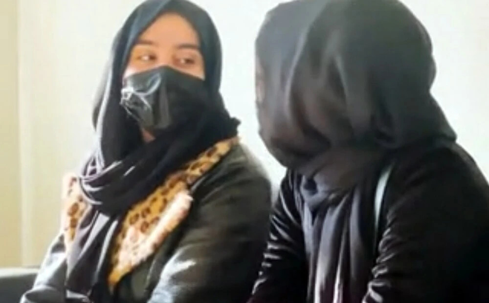 Pēc aizlieguma nodarbināt sievietes trīs ārvalstu NVO aptur darbu Afganistānā
