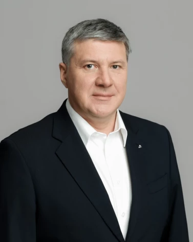 SIA "Latvijas plastiskās, rekonstruktīvās un mikroķirurģijas centrs" valdes priekšsēdētājs Jānis Krustiņš.