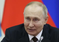 Mordora vairs neslēpjas? Putins sadāvinājis NVS valstu līderiem astoņus gredzenus, vienu paturot sev