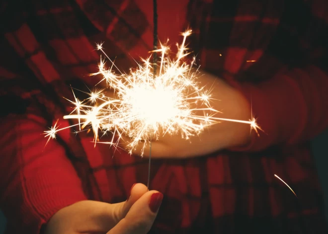 8 способов, которые помогут правильно загадать желание на Новый год