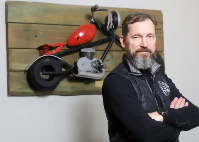 Vējabrālis Mārtiņš Sils par pasaules apbraukšanu, "Dēkainī" notiekošo un iegūtajiem saullēktiem