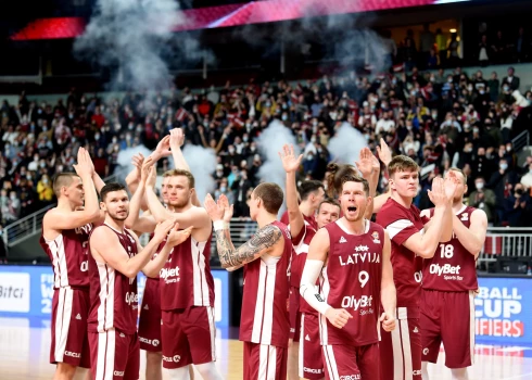Latvijas basketbola izlase uzvar "Sporta Avīzes" aptaujā par 2022. gada Latvijas labākajiem sportistiem