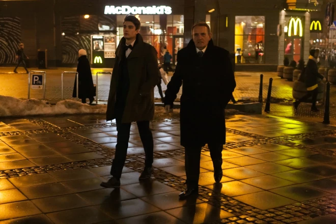 Leonards pirms dažiem gadiem ar vectētiņu, bijušo Rīgas mēru Andri Ārgali devās sveikt jubilejā Aināru Šleseru.