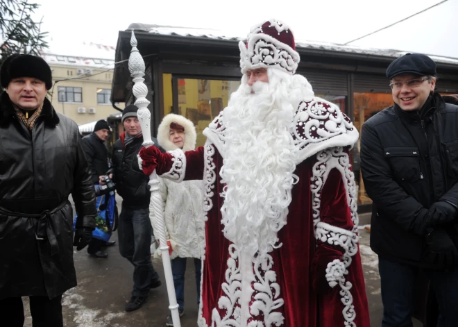 FOTO: ar Krievijas galveno salaveci un vēl... Šlesera un Ušakova spilgtākie kopīgie brīži