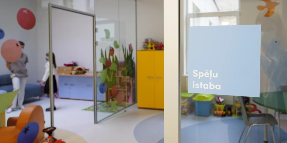 Bērnu Klīniskās universitātes slimnīcas atjaunotā Dienas stacionāra telpas.