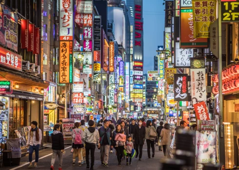 Japāna maksās ģimenēm, lai tās izvāktos no Tokijas