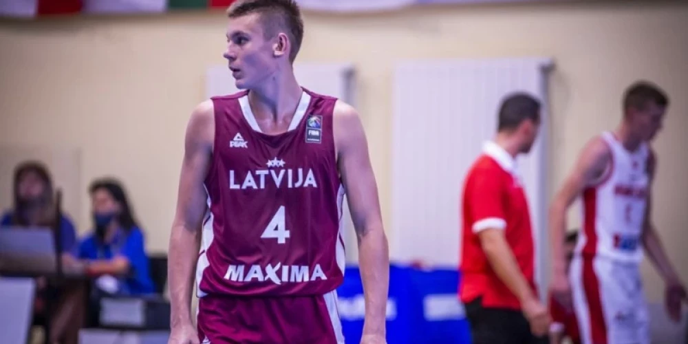 Latvijas U-18 sieviešu un vīriešu izlašu basketbolisti uzvar Baltijas jūras kausa izcīņā