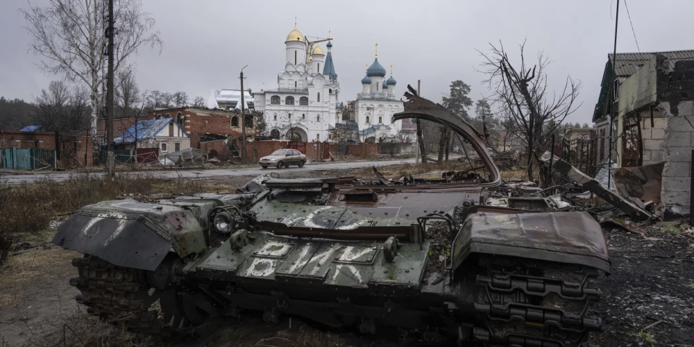 Разбитый российский танк