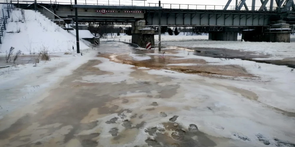 FOTO, VIDEO. Plūdi Pļaviņās: pašvaldība gatavojas iedzīvotāju ...
