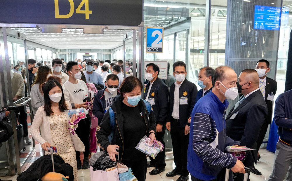 Ķīna aptur vīzu izsniegšanu dienvidkorejiešiem, atbildot uz prasībām par Covid-19 testiem