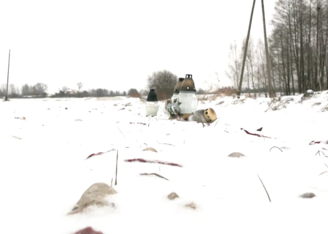 Pasažieris izlidojis pa logu, vadītājs aizbēdzis. Zināms vairāk par traģisko avāriju Limbažu pusē, kur dzērājšoferis nonāvēja blakussēdētāju