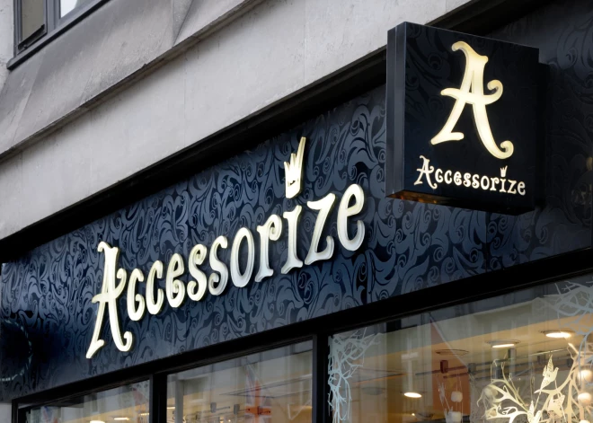 Slēgti aksesuāru tirgotāja "Accessorize" veikali