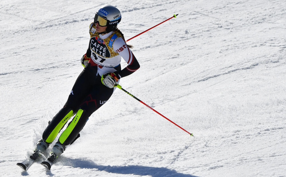 Ģērmane debijā Pasaules kausa sacensībās nefinišē slalomā