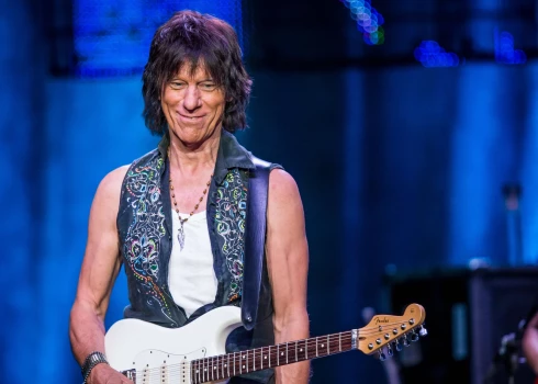 Журналы Rolling Stone и Classic Rock называют Джеффа Бека одним из выдающихся гитаристов в истории, он значительно повлиял на развитие хеви-метала и джаз-рока