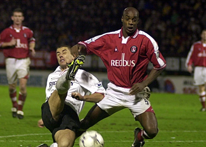 Bijusī futbola zvaigzne savā dzimšanas dienā uzzina, ka nākamie gadi būs jāpavada aiz restēm