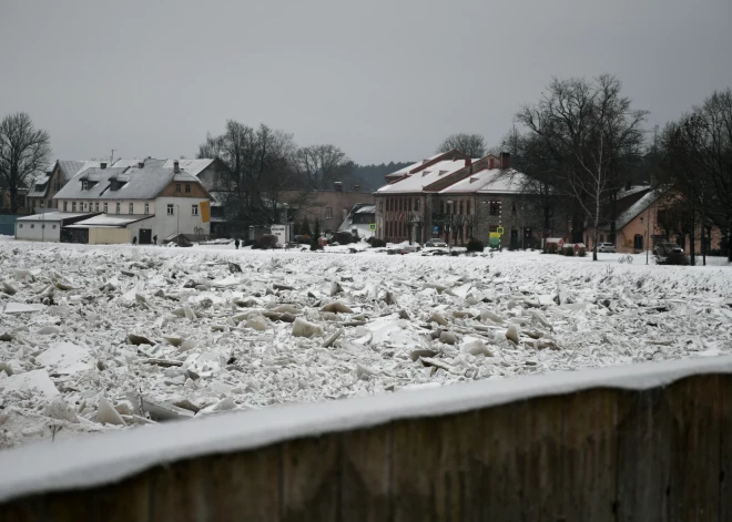 Jēkabpils mērs: Plūdu situācija novadā kontrolēta, bet bīstama