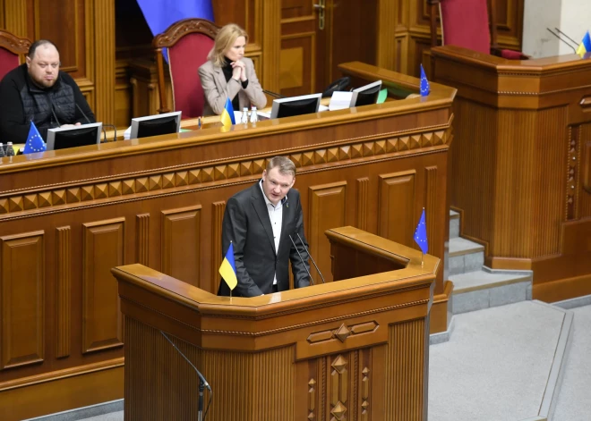 Смилтенс выступил в Киеве: цивилизованный мир обязан закрыть врата ада, открытые российской войной