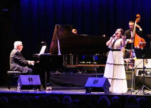 Raimonda Paula talanta cienītāji pulcējas uz maestro tradicionālo dzimšanas dienas koncertu