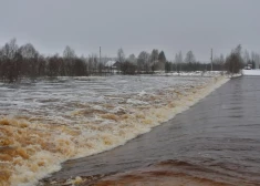 Нарушены электро- и водоснабжение, телекоммуникационная связь: жителей Екабпилса просят эвакуироваться