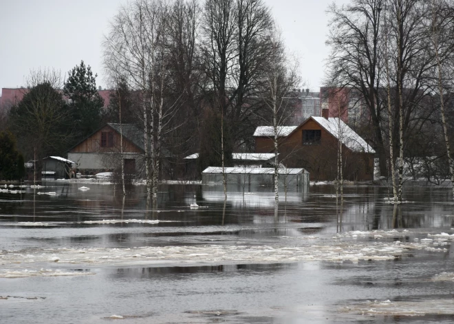 Ūdens līmenis Daugavā pie Jēkabpils sasniedzis otro augstāko atzīmi novērojumu vēsturē