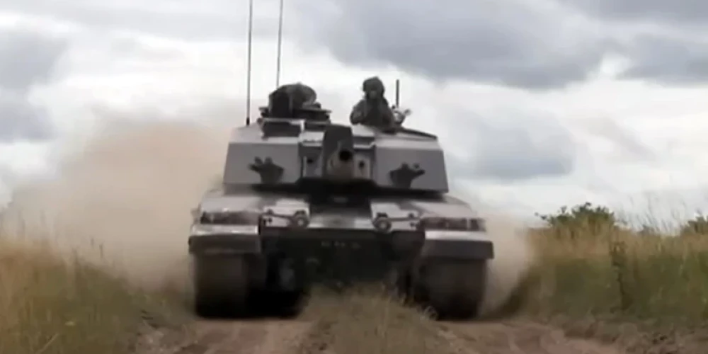 Украине будут отправлены 12 танков