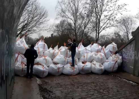 Власти Екабпилса и ГПСС призывают жителей города немедленно эвакуироваться из-за угрозы прорыва дамбы