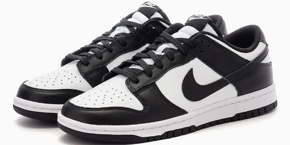 Самая популярная модель кроссовок прошлого года Nike Dunk Low Panda