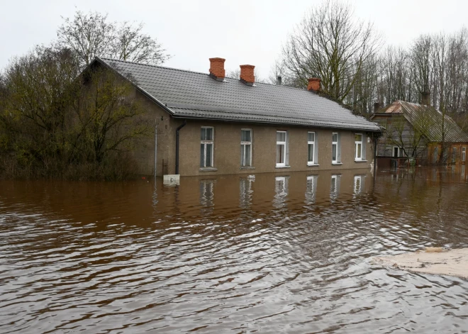 Sestdien 33 Jēkabpils slimnīcas pacienti pārvesti uz stacionāriem Rēzeknē, Daugavpilī un Aizkrauklē