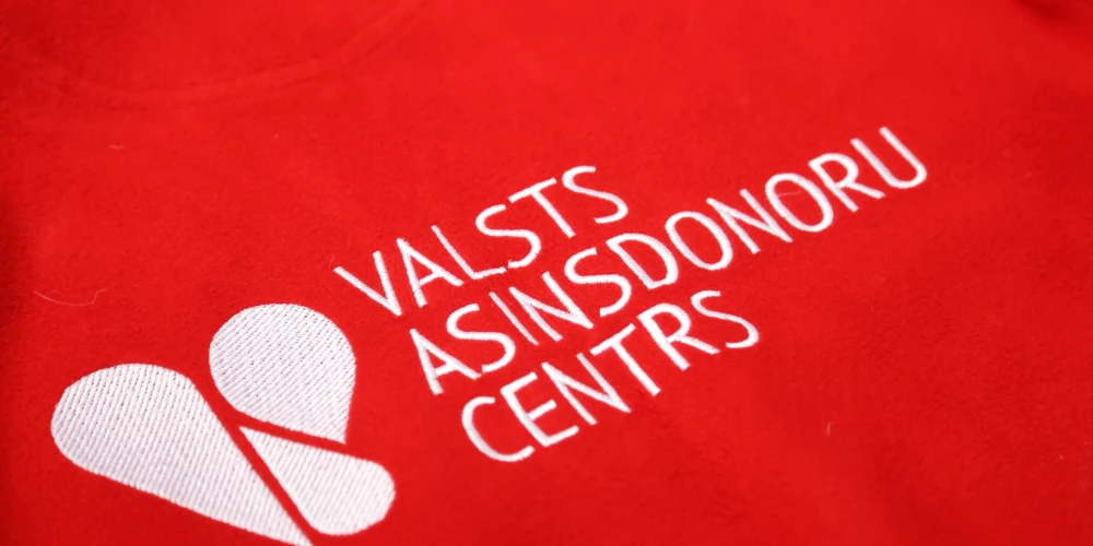 Valsts asinsdonoru centrs logo.