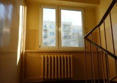 Как поступить и куда обращаться за помощью, если соседи жалуются на шумящего ребенка?