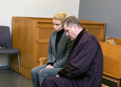 FOTO: tiesā melošanā apsūdzēto Grevcovu. "Godīgi sakot, es no tā procesa nesapratu neko"