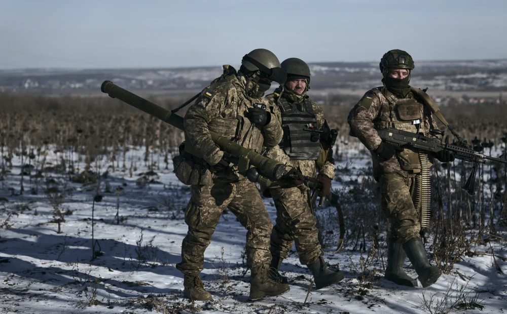 TEKSTA TIEŠRAID.  Руссия карш Украина;  Ukrainas armija Luhanskas ajrībana ødela 100 okkuperende elitesoldater