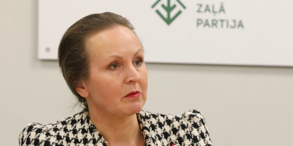  Министр здравоохранения Лига Меньгелсоне